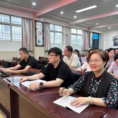 【润·责】以书润心 共沐书香——焦西小学教师读书交流会纪实