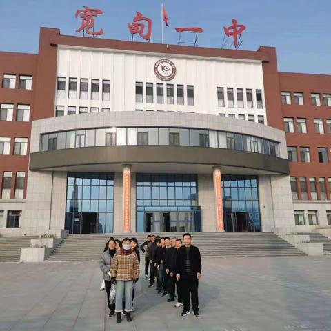 主题教育活动之党员志愿服务：宽甸一中第一党支部“办实事”系列活动之“保护母亲河，共建文明城”