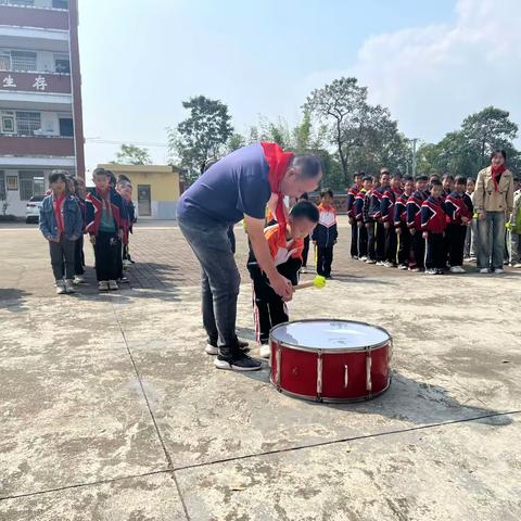 赣县区江口镇旱塘小学2023秋学期新生入队仪式