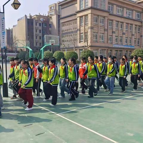 昂扬向上少年志 阳光运动正当时—— 嘉祥县实验小学双桥校区阳光课间操展示