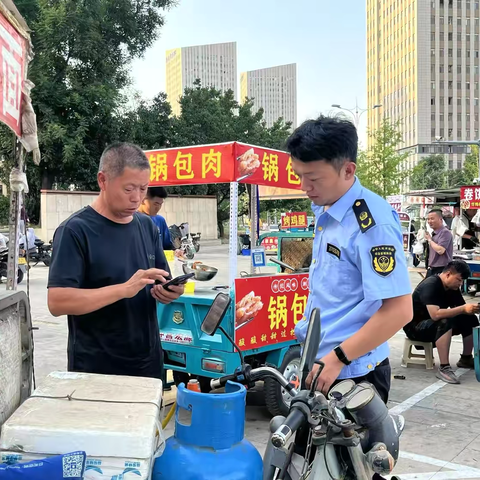 【实干唐冶·安全发展】严把燃气、食品 “安全关” 守护城市“烟火气”