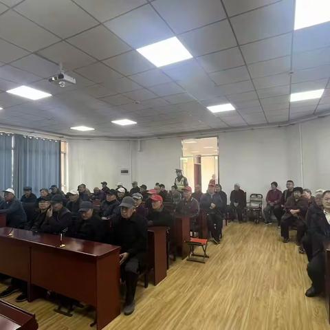 情暖重阳，爱在凤凰——凤凰社区开展重阳节特别活动