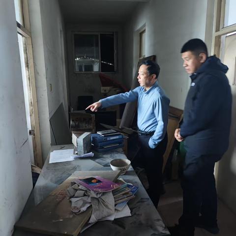 清理办公楼内老旧物品—清理办公楼 提升机关形象