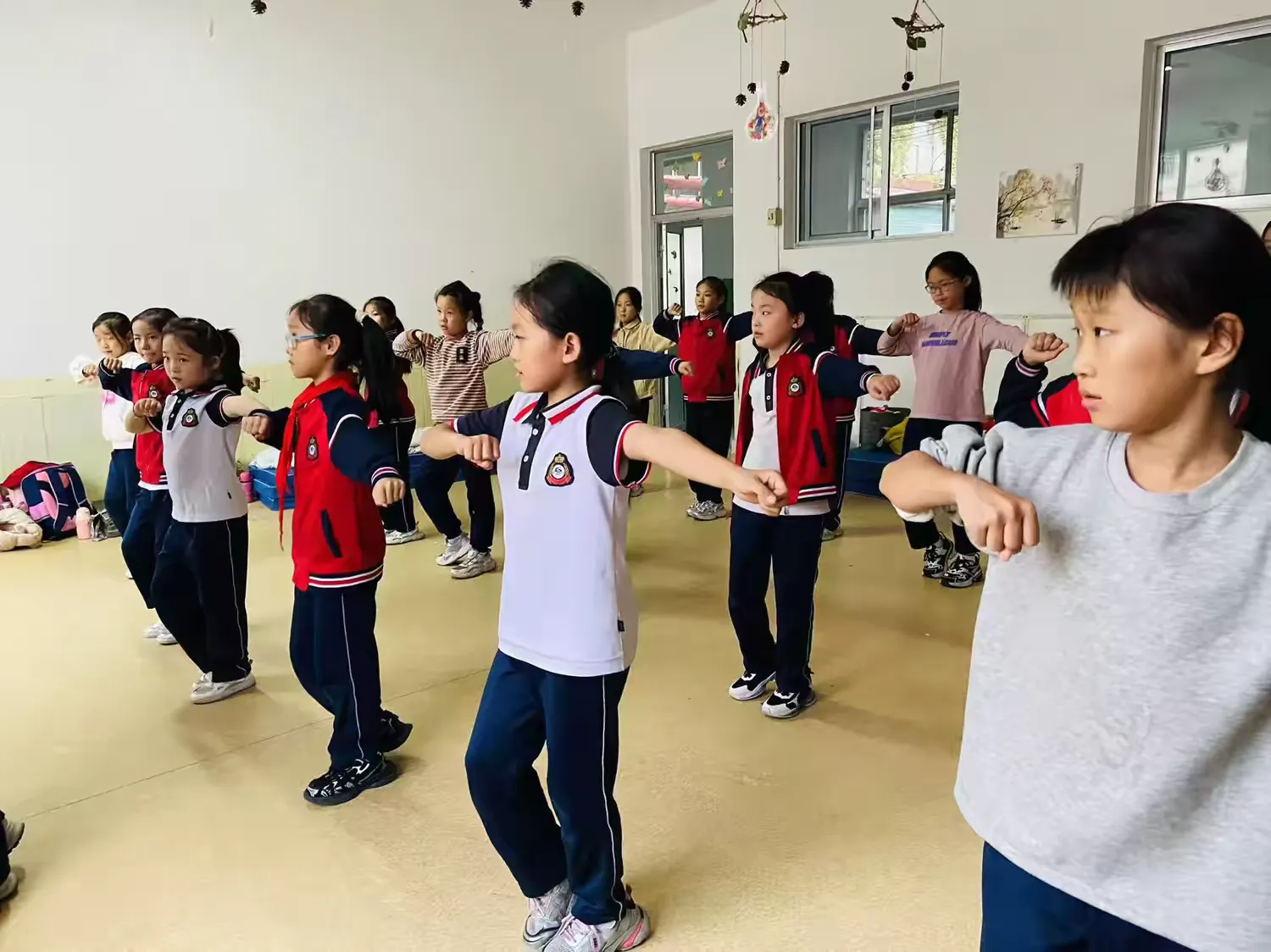 简篇-深耕课堂 共育芬芳——北关小学开展骨干教师示范课及听评课活动