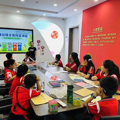 “垃圾分类新时尚，喜迎佳节新气象”—廊坊市开展生活垃圾分类主题宣传活动