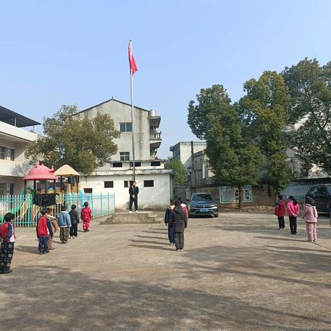 爱生命，防溺水，防地震——后湖小学安全教育