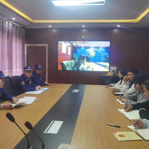 石渠县消防应急救援大队深入我乡开展消防培训宣传工作