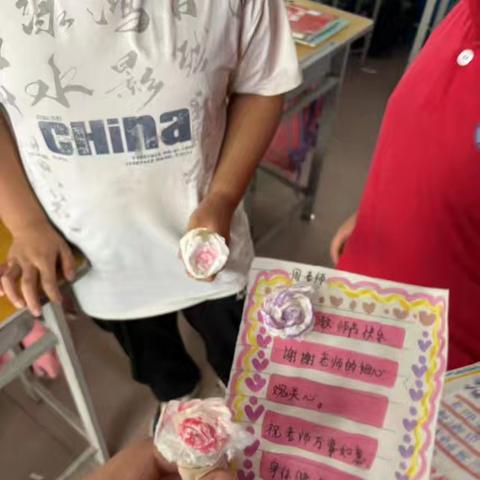 温馨校园，感恩教师节                   —上三汲小学庆祝教师节