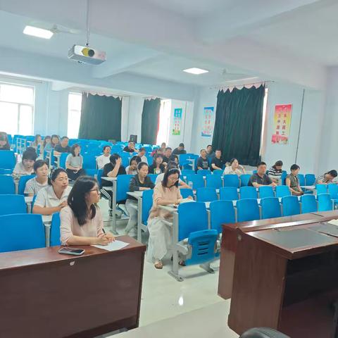 赓续师德守初心 培根铸魂育新人｜肇源县职教中心教师节师德报告会