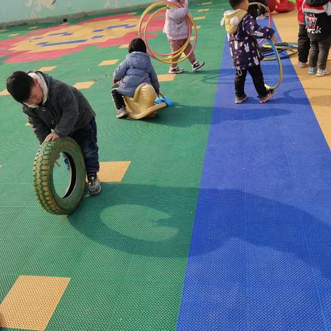 奇妙的影子——陈集幼儿园中班自主游戏