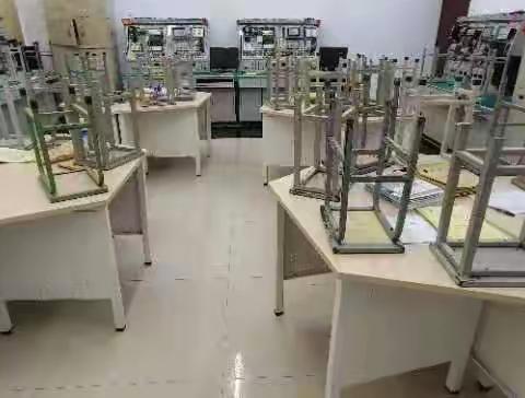 21春电气清洁大扫除。