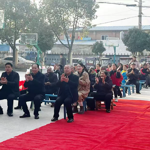 姜营街道龙王庙社区开展“亲子共筑心健康 魅力女性绘生活”