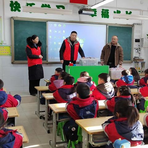 “情暖冬日，爱洒校园”爱心捐助活动——祝楼乡祝楼完全小学