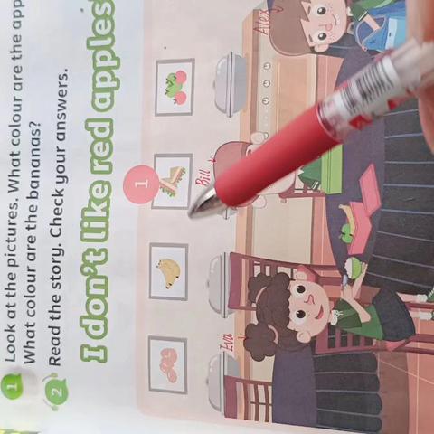 HE L2-3 L2 I don't like red apples