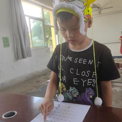 北义井中心校北湖小学 一、二年级无纸化测试报道