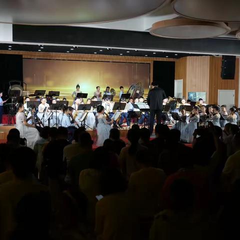 “红色七月 童心向党”管城区外国语小学管乐团汇报演出圆满成功
