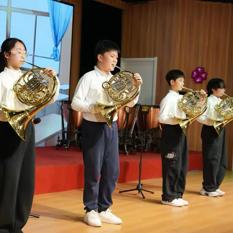管城区外国语小学 2026新年﻿管乐团 汇报演出圆满落幕