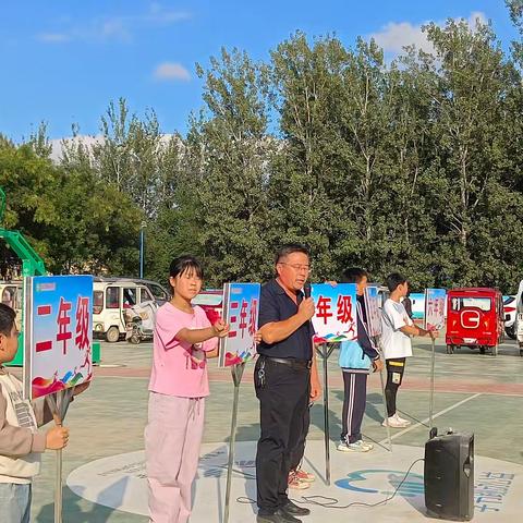 家校携手，共待花开