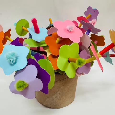 以爱育爱，致敬妇女节