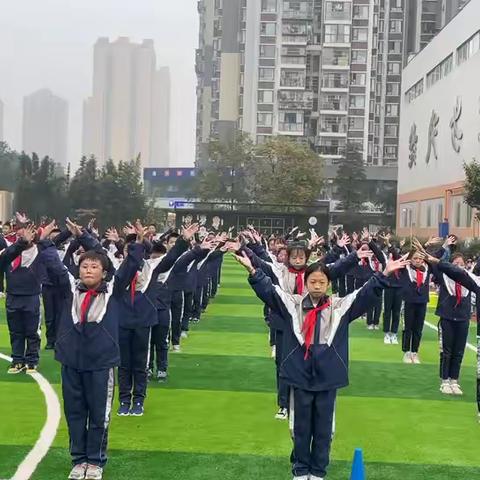 天回小学锦北校区 五年级三班 小学生秋季运动会