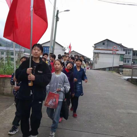 滔溪镇上马完小——“春游季，记春游”