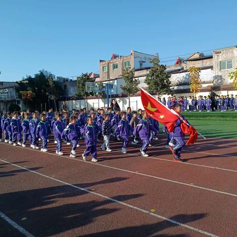 消防伴我行，安全记心间——郑旺镇中心小学东校区第十一周升旗仪式