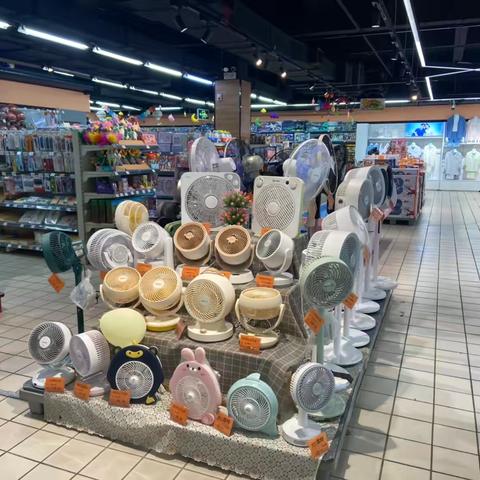 1034潜江店百货换季照片