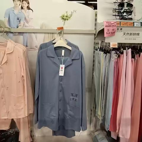 1034潜江店换季陈列照片