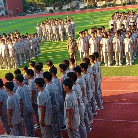 汇文中学高一（1）班在校日常