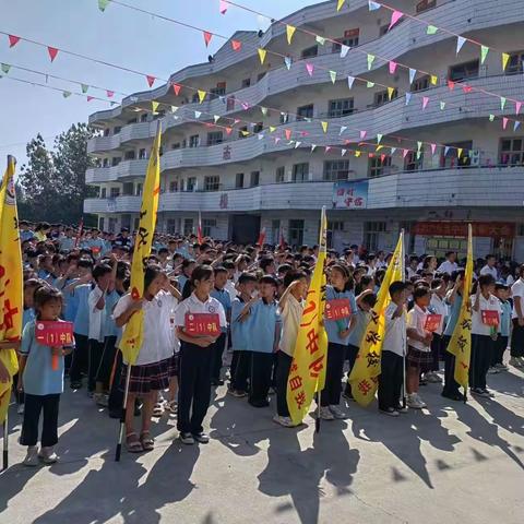 获嘉县新时代学校三一班第四周周报