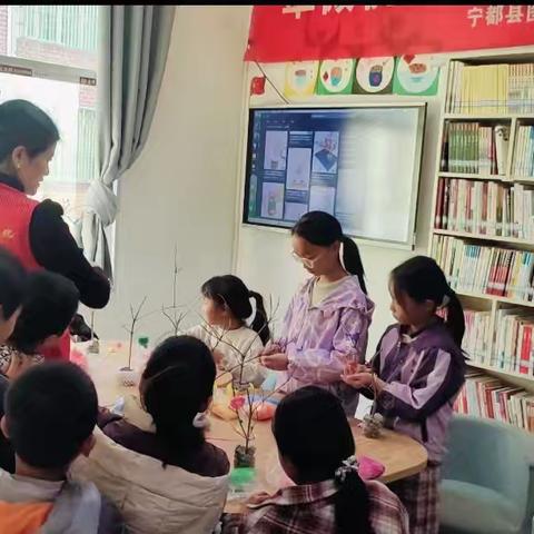 树枝彩泥花—— ﻿与“泥”相遇，因“泥”而美