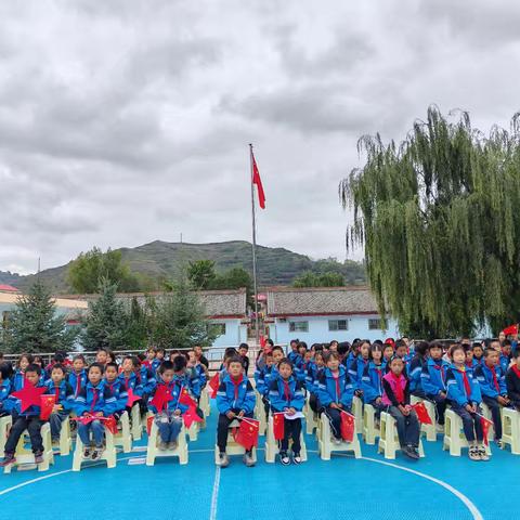 声颂华章，筑梦未来