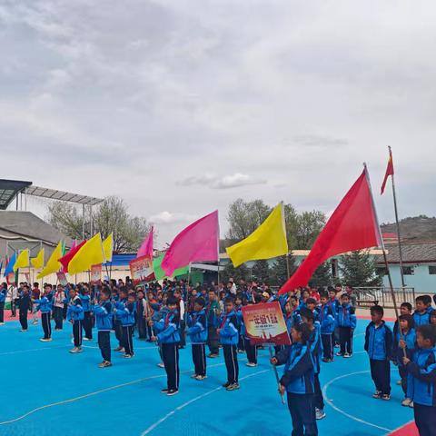 “跃动五一，阳光成长”——福和希望小学举办“五一”春季运动会