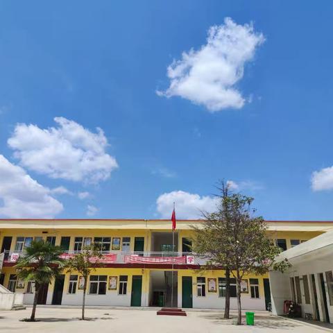 体验劳动之美 共享劳动快乐——广阳镇赵庄小学“小菜园”劳动课程之“菠菜喜丰收”实践活动