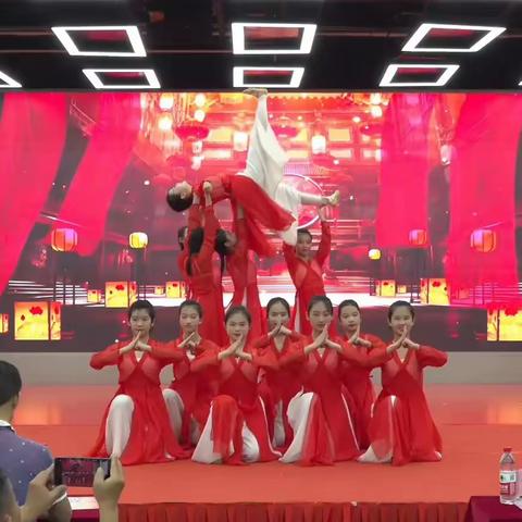 松洲“民星”齐上阵，同台共演绽芳华——2025年“我是大民星”竞演活动松洲街专场展演