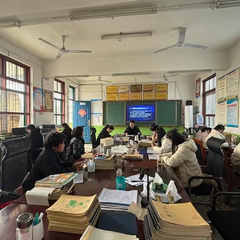 新站镇天齐小学开展师德师风学习简报