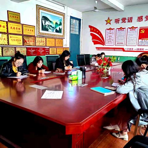 “研途”好景君须记，最是“琢磨切磋”时——记河北中心小学英语教研活动