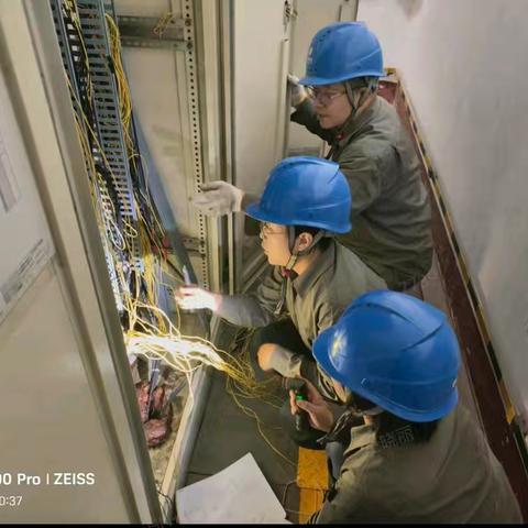 #1干灰控制系统改造纪实——ABPLC新柜就位