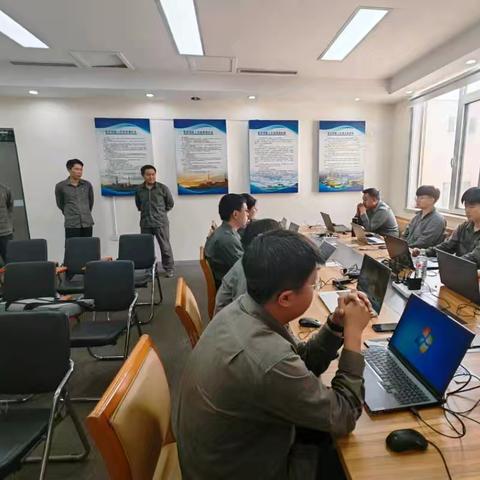 以赛促学砺技能 PLC比武展风采