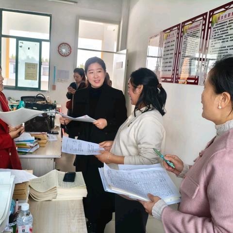 国培送教入课堂 精准诊断助成长 一一“国培计划（2025）”送教下乡精准培训项目专家团队莅临我校“问题诊断〞活动纪实