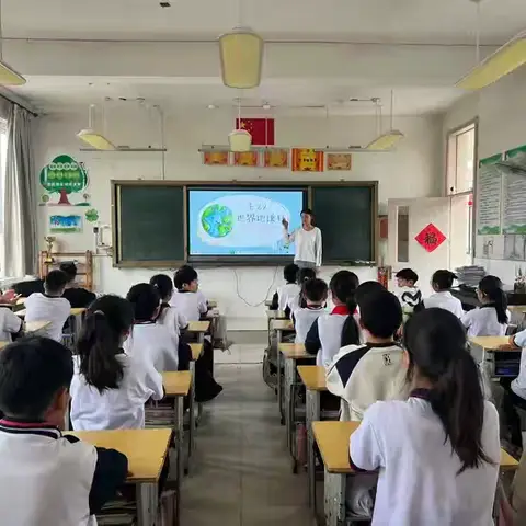 开发区西山联校开展世界地球日活动