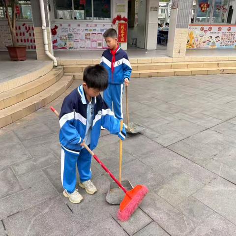 【扣好人生第一粒扣子】垃圾分类齐参与，﻿低碳生活新时尚