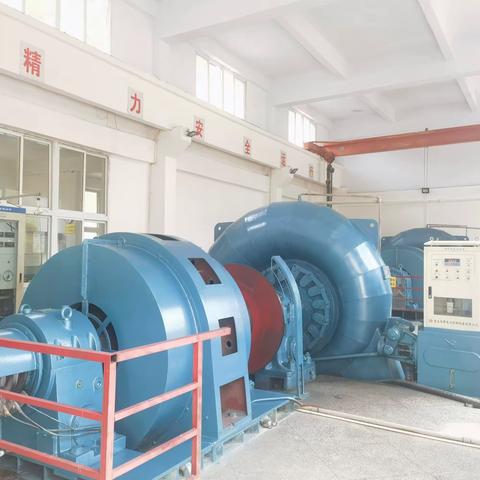 《花庄坝电站发电机的华丽转身》