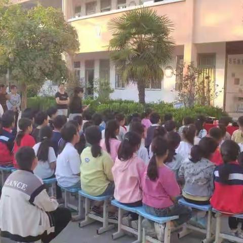 马营小学第一次月考表彰大会