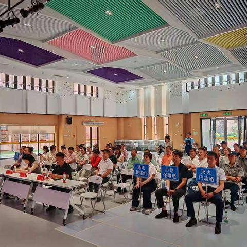 物业全力参与福利院消防演练  抢险救援组冲锋一线
