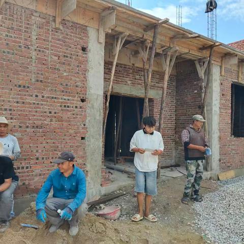 西部区域-临沧公司-孟定市场深入村寨开展品牌推广活动