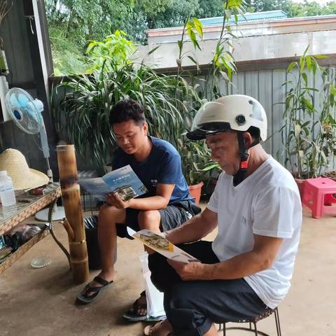 西部区域-临沧公司-孟定市场深入村寨开展品牌推广活动