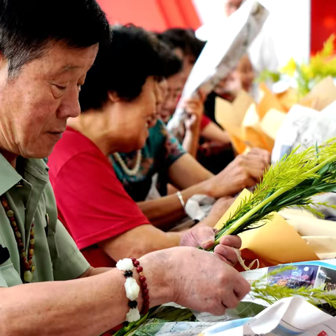 “七夕拈花艺，情满幸福家” —用花香与快门，定格幸福瞬间