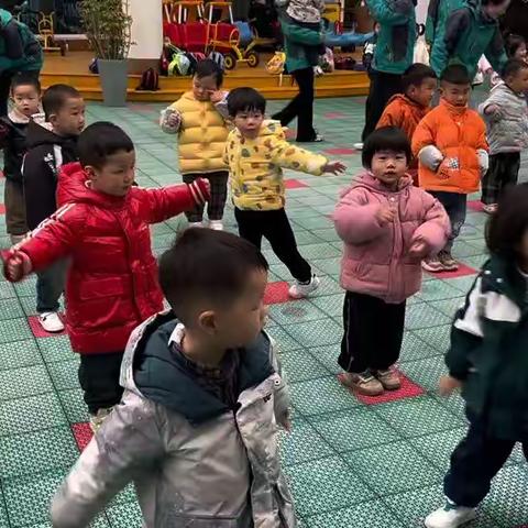 蔡家河教育幼儿园小三班第四周总结