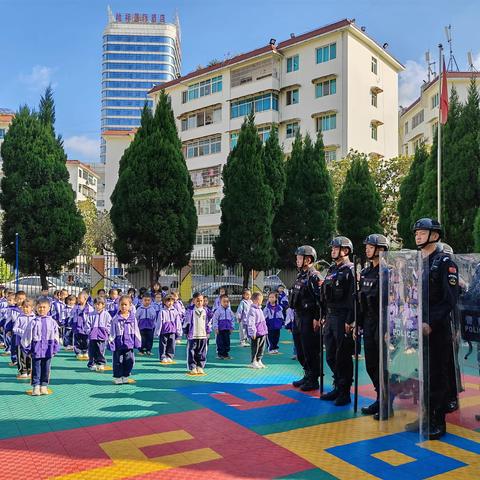 晨兴幼儿园校园防爆演练